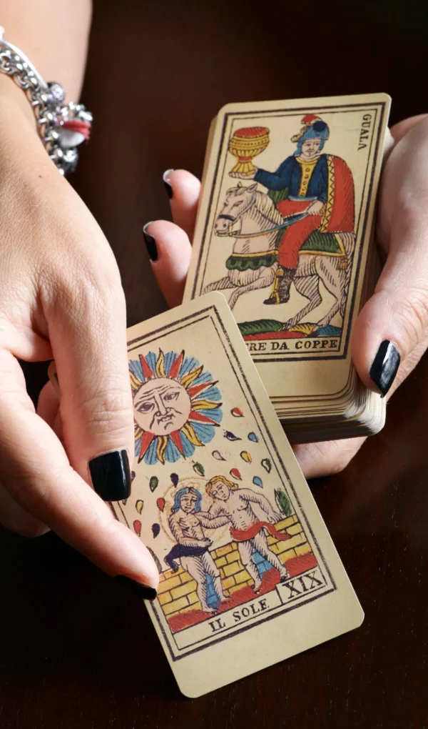 Δυο κούπα κάρτα ταρώ σημασία και ερμηνεία