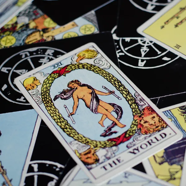 Ο Κόσμος κάρτα ταρώ σημασία και ερμηνεία