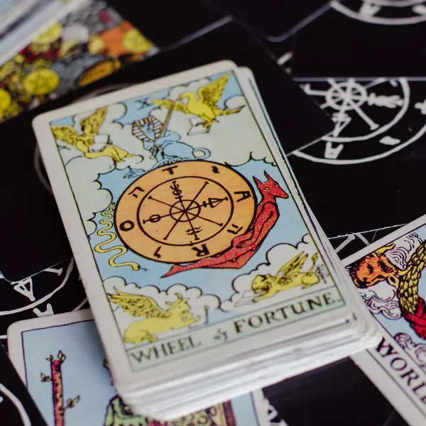 Ο Τροχός της Τύχης κάρτα ταρώ ερμηνεία και σημασία